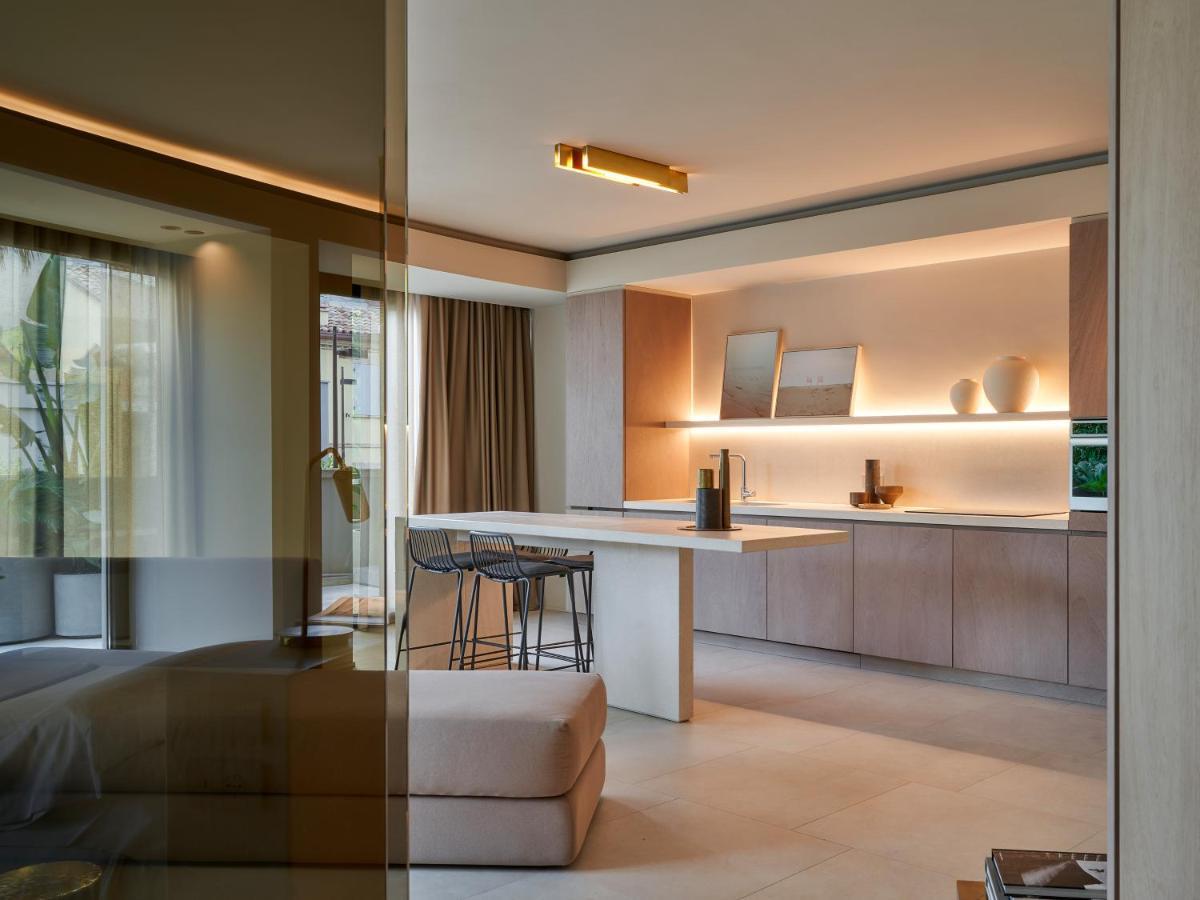 Le Residenze By Victoria Palace Cattolica Ngoại thất bức ảnh