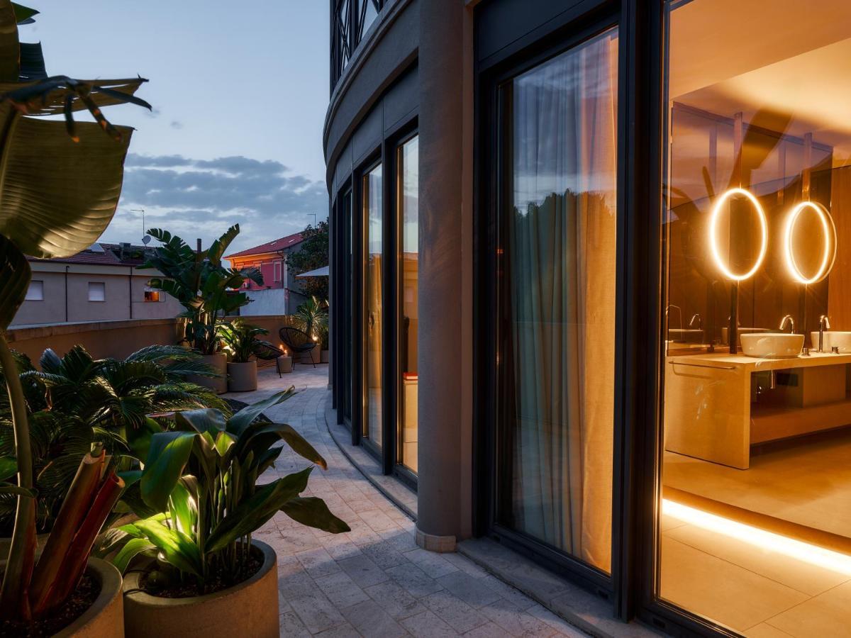 Le Residenze By Victoria Palace Cattolica Ngoại thất bức ảnh